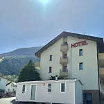 Hotel Central