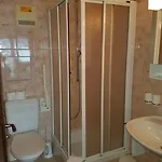 Hotel Central 2*