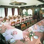 Hotel Central 2*