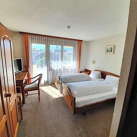 Hotel Central 2*
