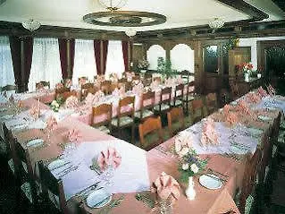 Hotel Central 2*