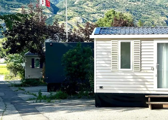 여관 Hotel Central