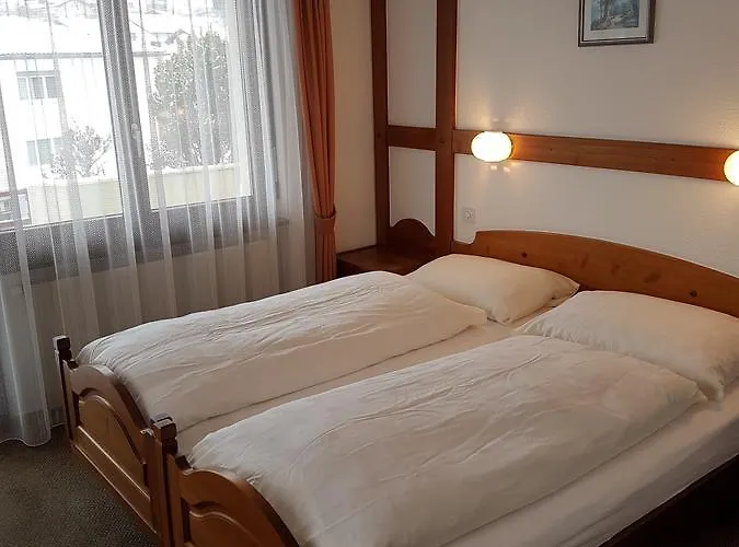 여관 Hotel Central